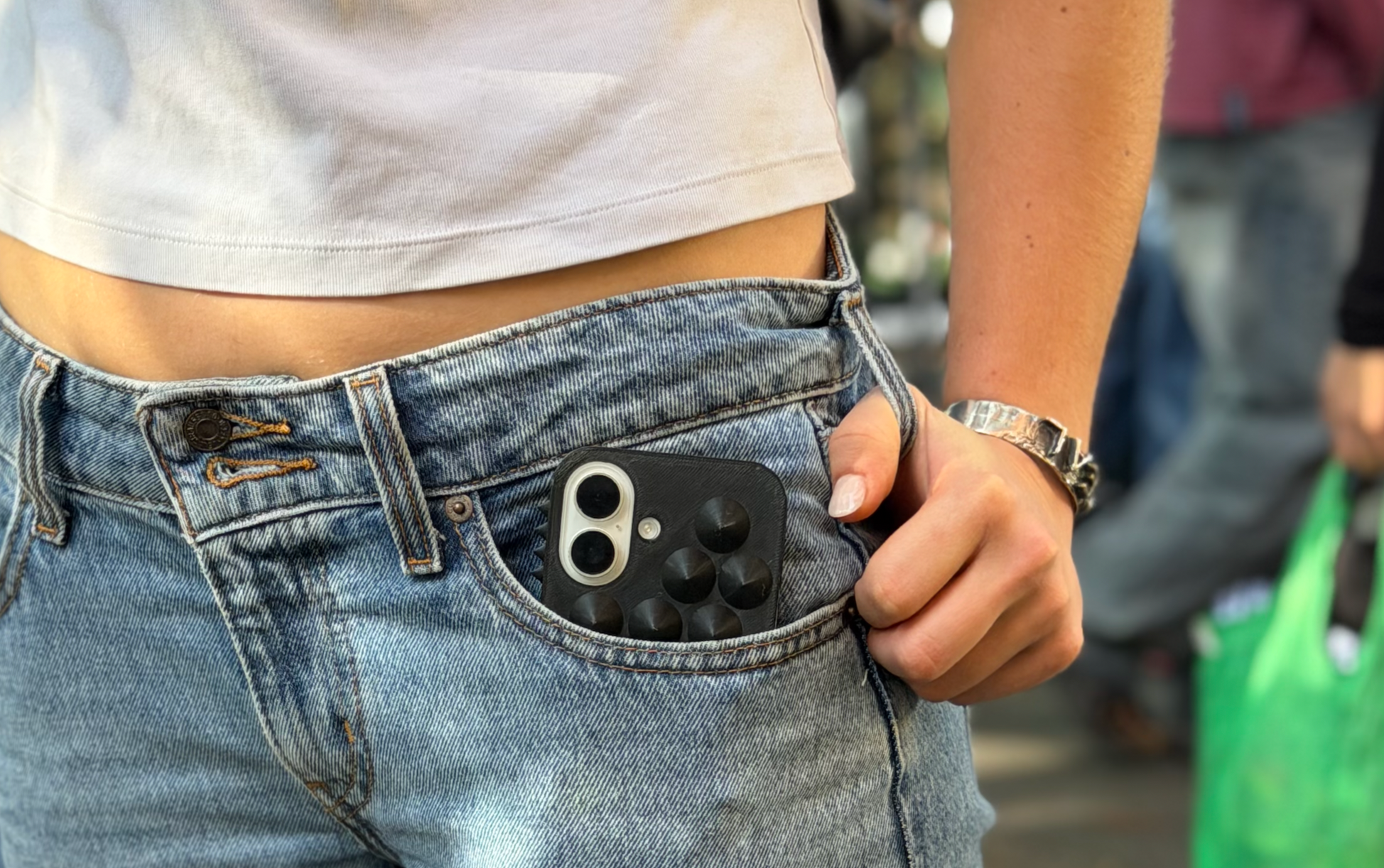 Spikercase — Anti-Scroll Phone Case